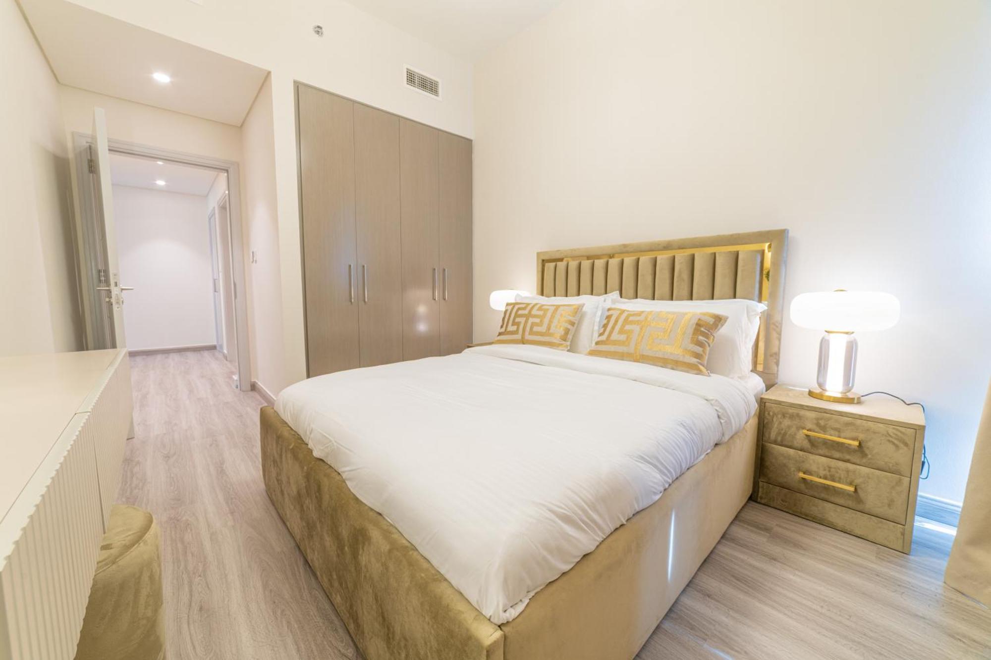 First Class 2Br With Full Dubai Boulevard View Екстериор снимка